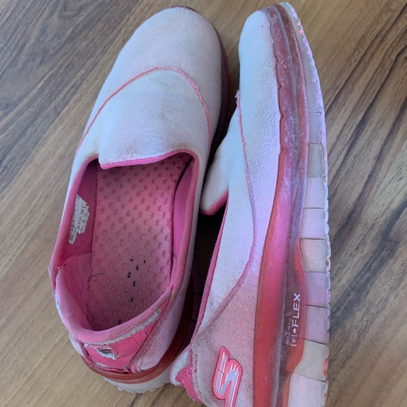 Shoes and sandals - Picture 5 of 7